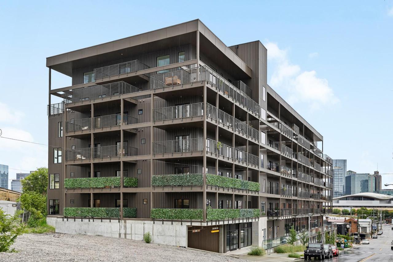 Skyline View, Pool, Gym, Balcony'S, Walk To Bway! Apartamento Nashville Exterior foto