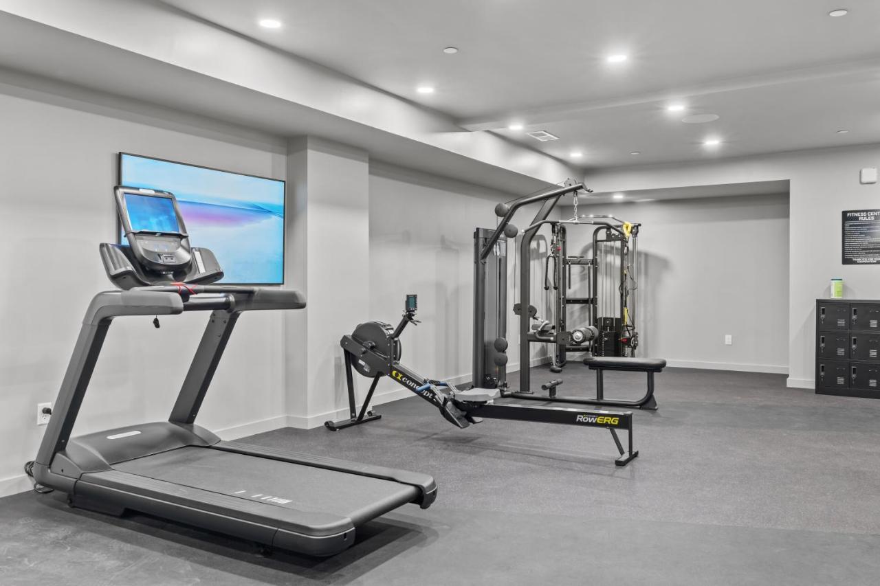 Skyline View, Pool, Gym, Balcony'S, Walk To Bway! Apartamento Nashville Exterior foto